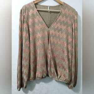 ​3rd + Malt XL Tan Metallic Zig Zag Chevron Surplice Blouse Long Sleeve Textured